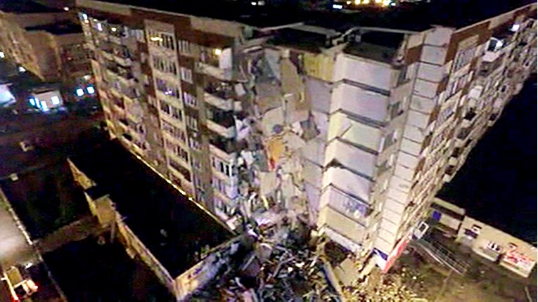 VIDEO Snažna eksplozija u Rusiji: U urušavanju zgrade poginulo najmanje šest osoba